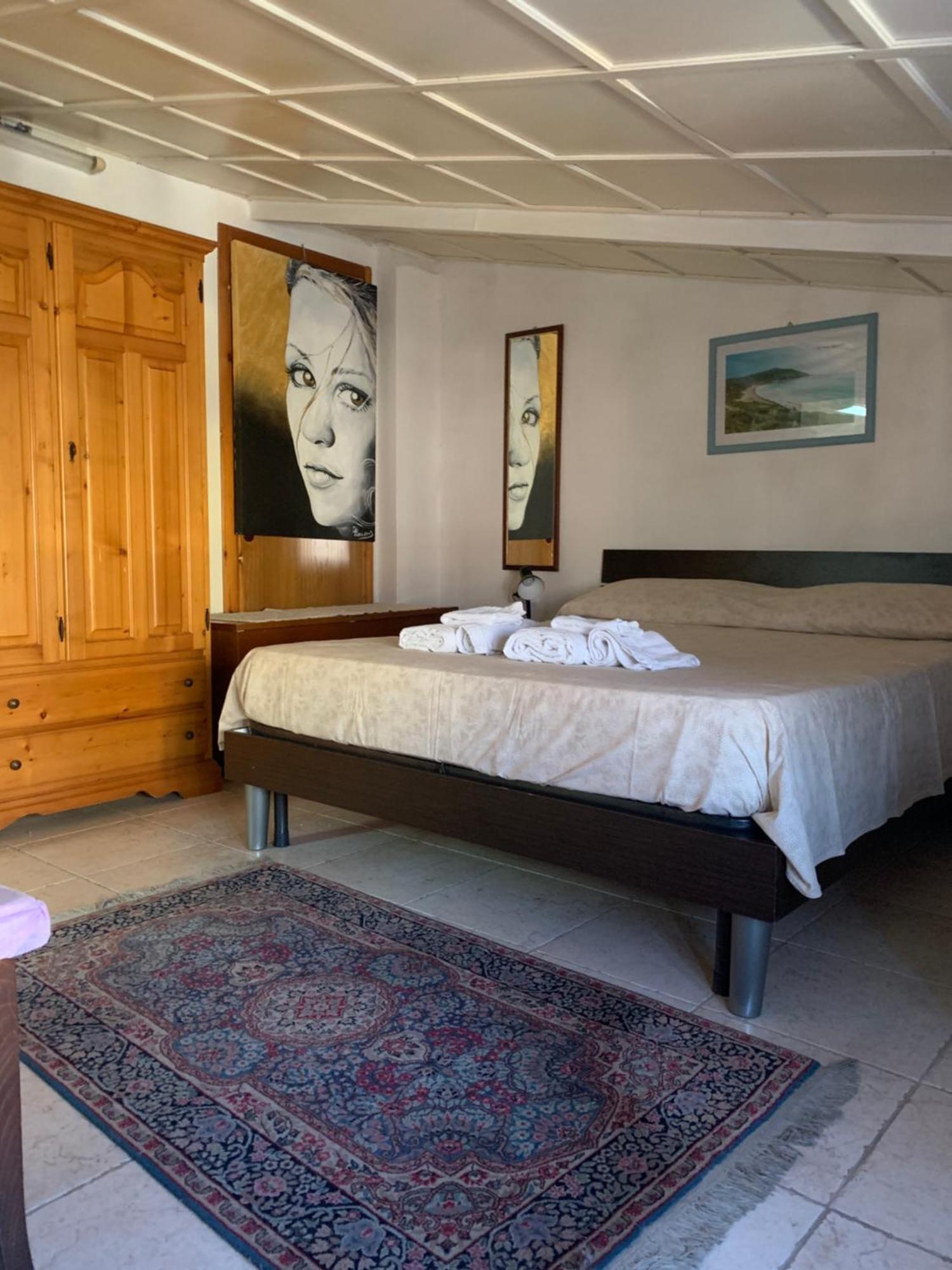 Appartamento Con Due Camere Da Letto Quartu Sant'Elena Eksteriør billede